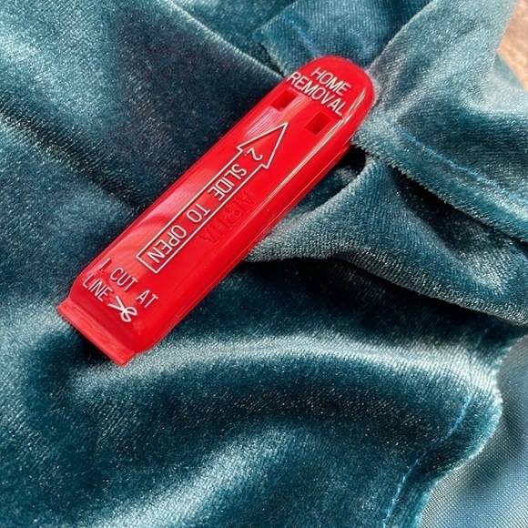 NWT After Six Cowl Neck Velvet Gown Bridesmaid Dress Dutch Blue 1541 Sz 16 - Picture 9 of 12